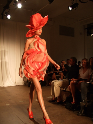 Illustration for article titled From Frenzied To Fierce: Behind The Scenes With Christian Siriano